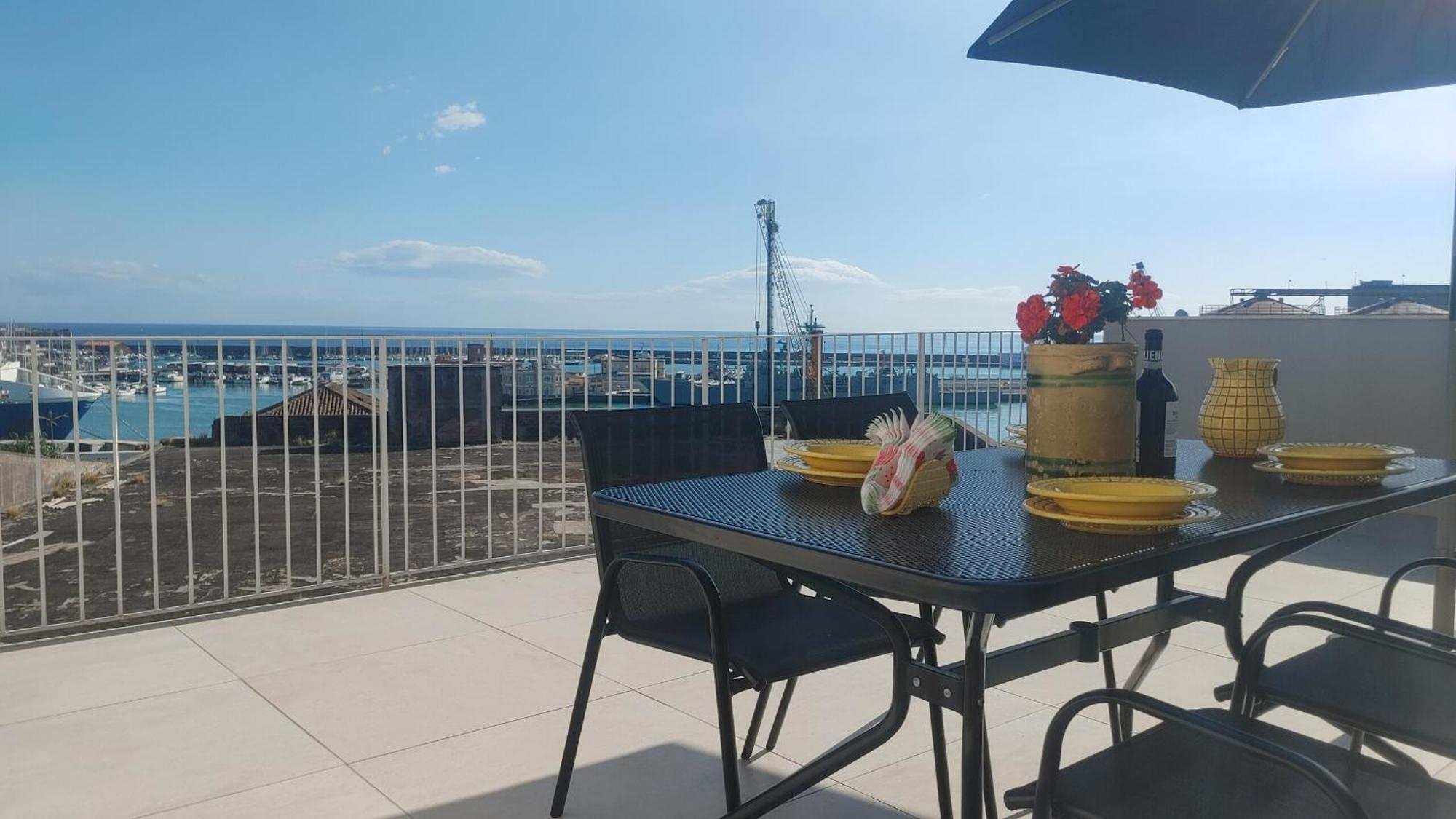 Attico Sul Porto Di Catania E Vista Vulcano 外观 照片